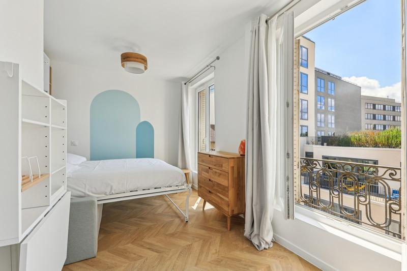 Appartement lumineux en location saisonnière Paris avec vue sur cour – Gestion professionnelle