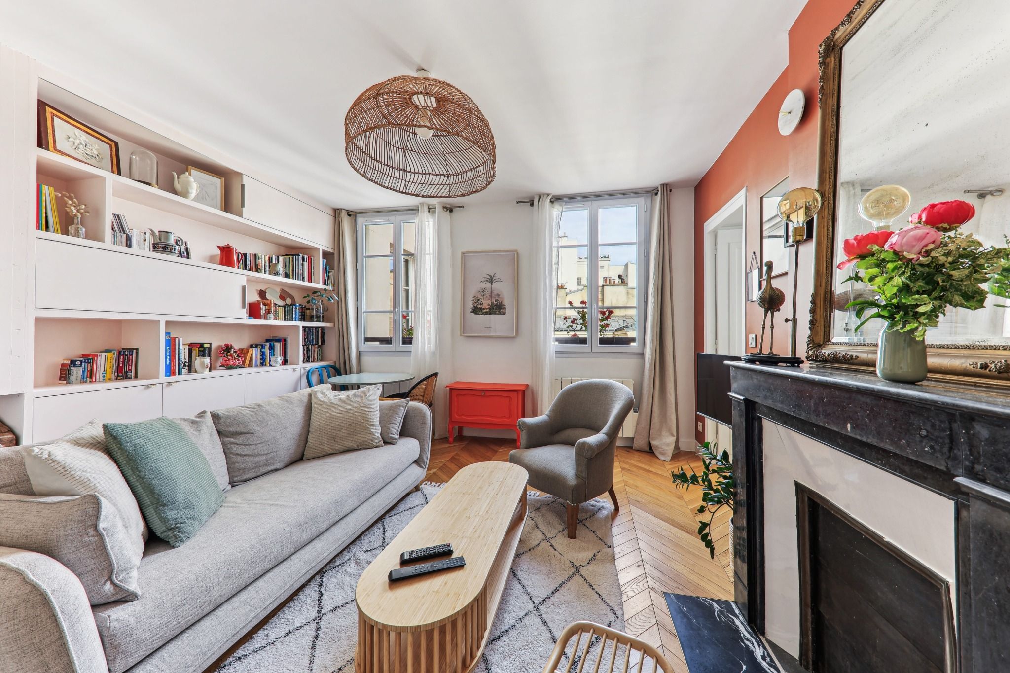 Appartement lumineux en location saisonnière Paris avec vue sur cour – Gestion professionnelle
